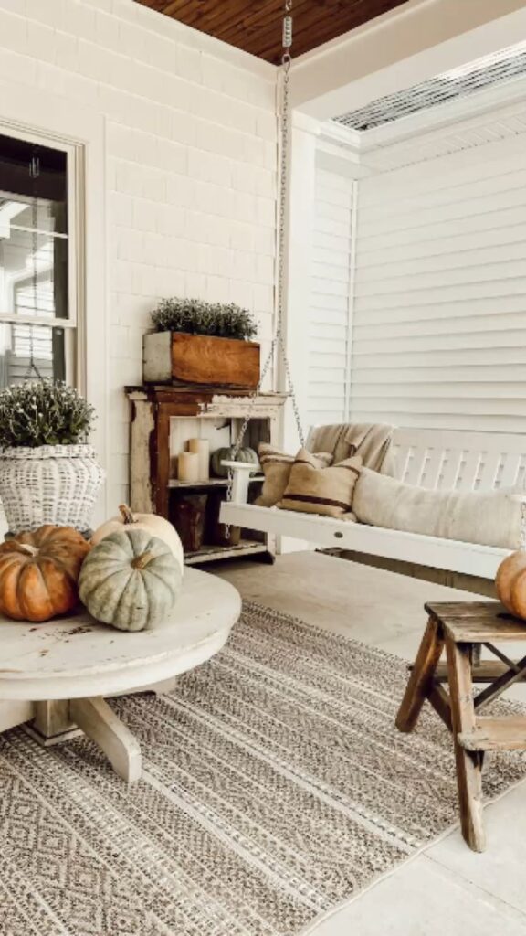 fall front porch decoration