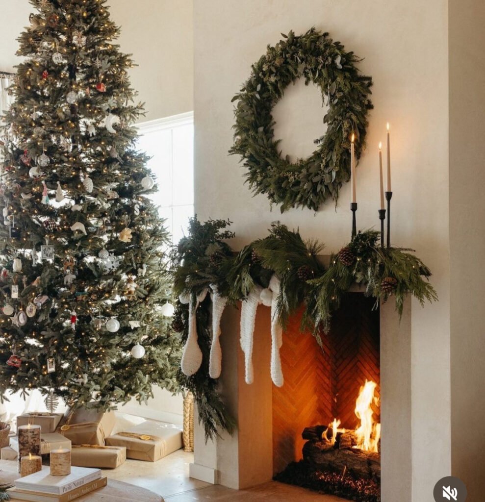 Christmas living room decor 13