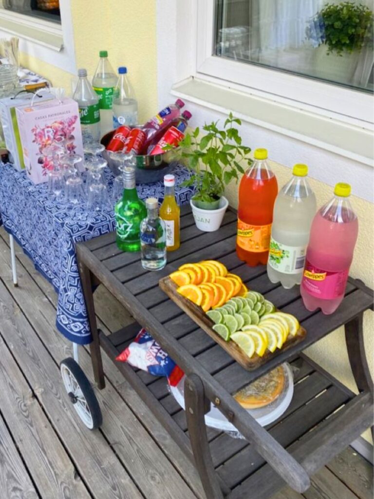 High School Graduation Party Ideas 13