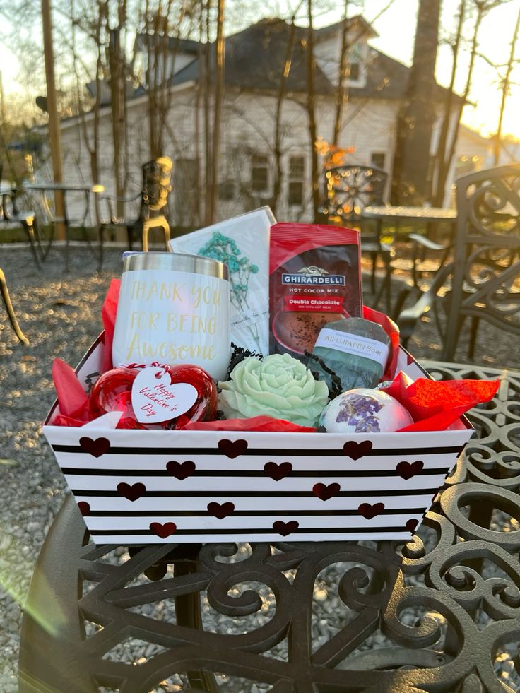 valentines day gift basket scented candles